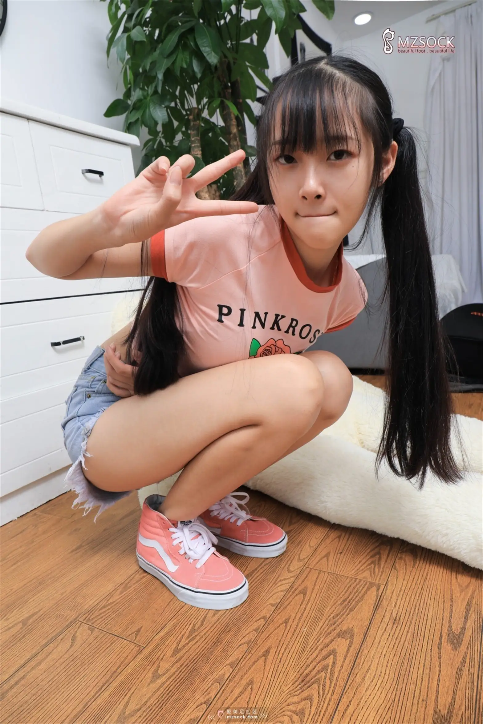 [Mzsock] Love beautiful feet NO.085 Ding ding#[66P]-2