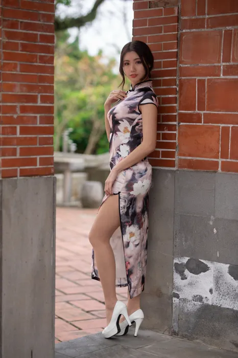 [Mzsock] NO.071 Zhang Lunzhen cheongsam, high heels and beautiful legs, outdoor shot street photography#[52P]-5