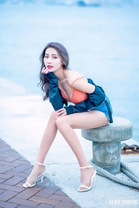 [Mzsock] NO.023 Long-legged beauty model Anita Zhuxuan sexy outdoor shot street photography#[44P]-23