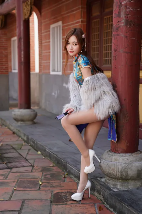 [Mzsock] NO.065 Su Xiaoli ultra short slit cheongsam high heels beautiful legs outdoor shot street photography#[102P]-9