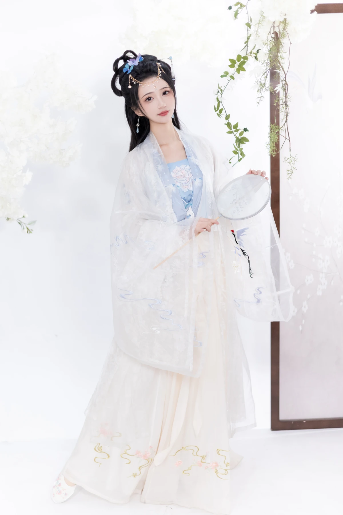 [YITUYU] 2023.01.09 Vol.2874 – Pear Blossom White -Qiluosheng’s little Susu-#[26P]-4