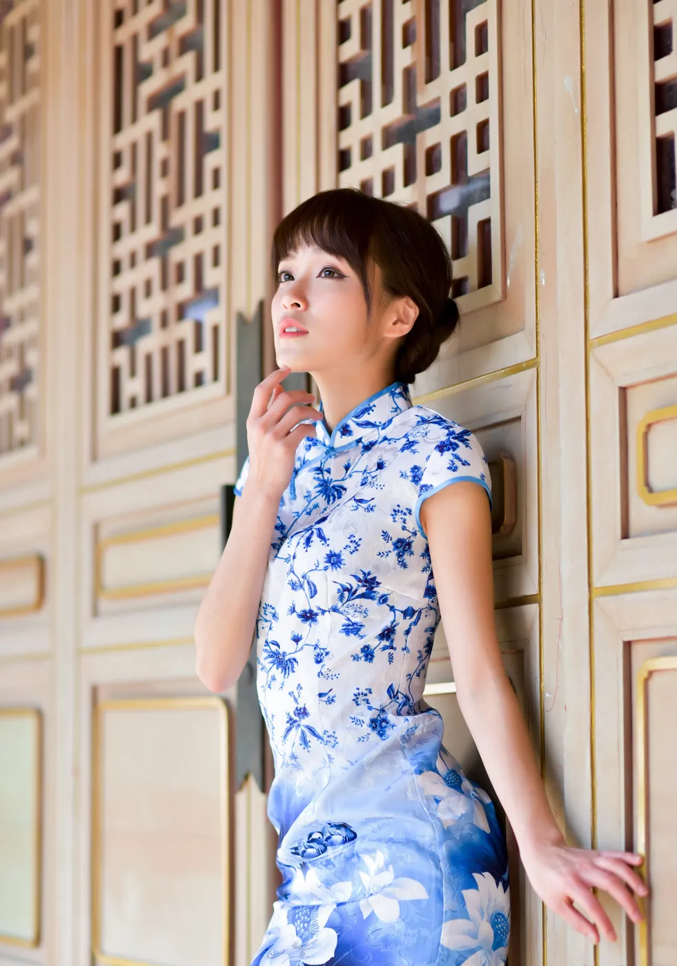 [Mzsock] NO.189 Miao Wanyu floral short cheongsam with high heels and beautiful legs street photography#[68P]-7