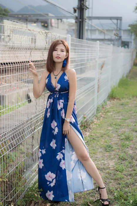 [Mzsock] NO.052 Polly high-slit long skirt, high heels and beautiful legs travel photo street photography#[60P]-10