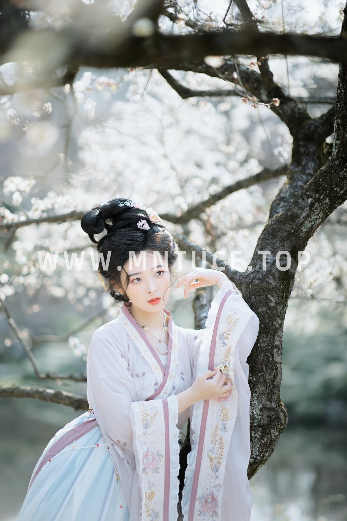 [YITUYU] 2023.03.08 Vol.3022 Exploring Plum Blossoms in Early Spring Ming Shu Cai Cai#[46P]-20