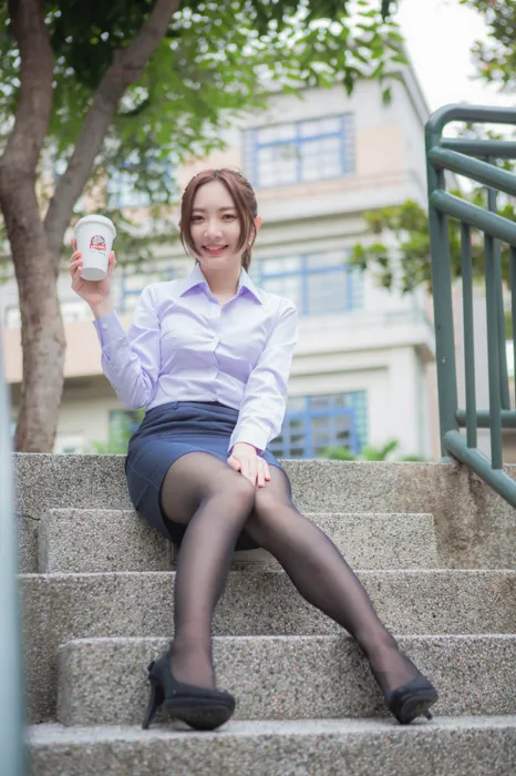 [Mzsock] NO.164 Lin Hua OL uniform high heels and beautiful legs street photography#[42P]-4