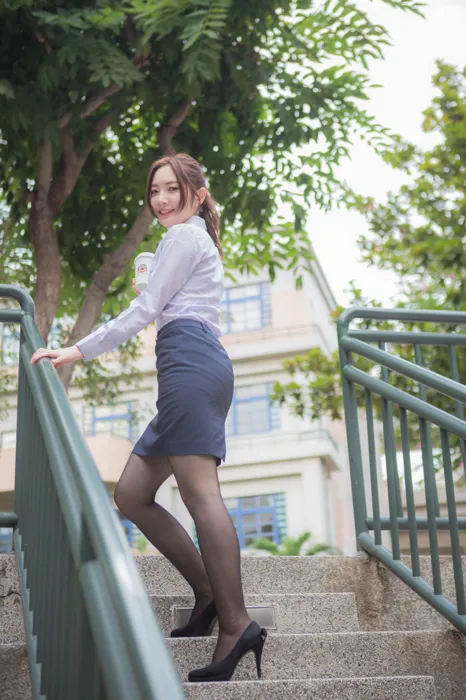 [Mzsock] NO.164 Lin Hua OL uniform high heels and beautiful legs street photography#[42P]-10