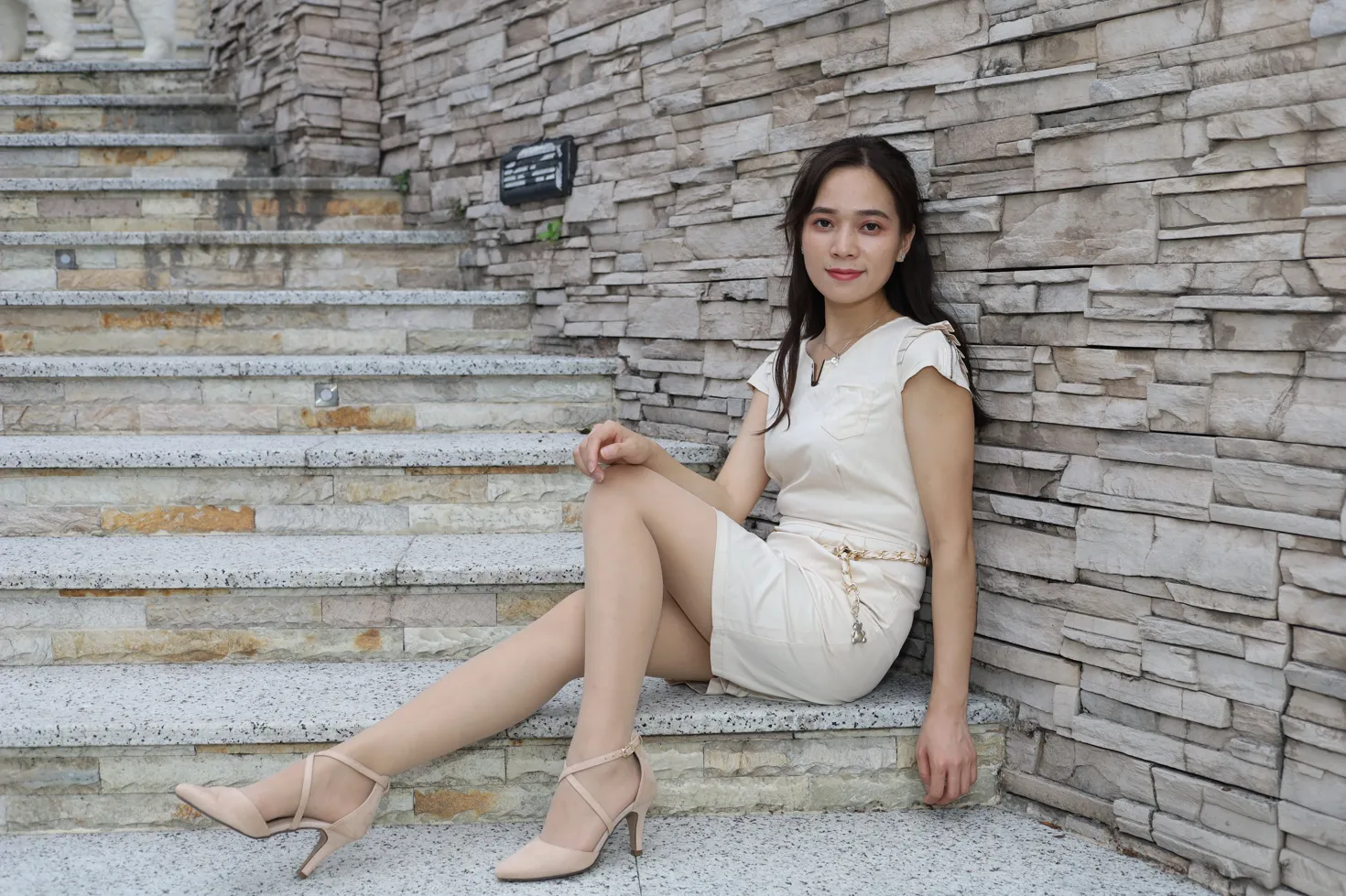 [Mzsock] NO.107 Vency Shen beige dress stockings high heels beautiful legs street photography#[70P]-3