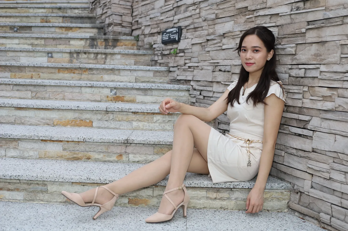 [Mzsock] NO.107 Vency Shen beige dress stockings high heels beautiful legs street photography#[70P]-9