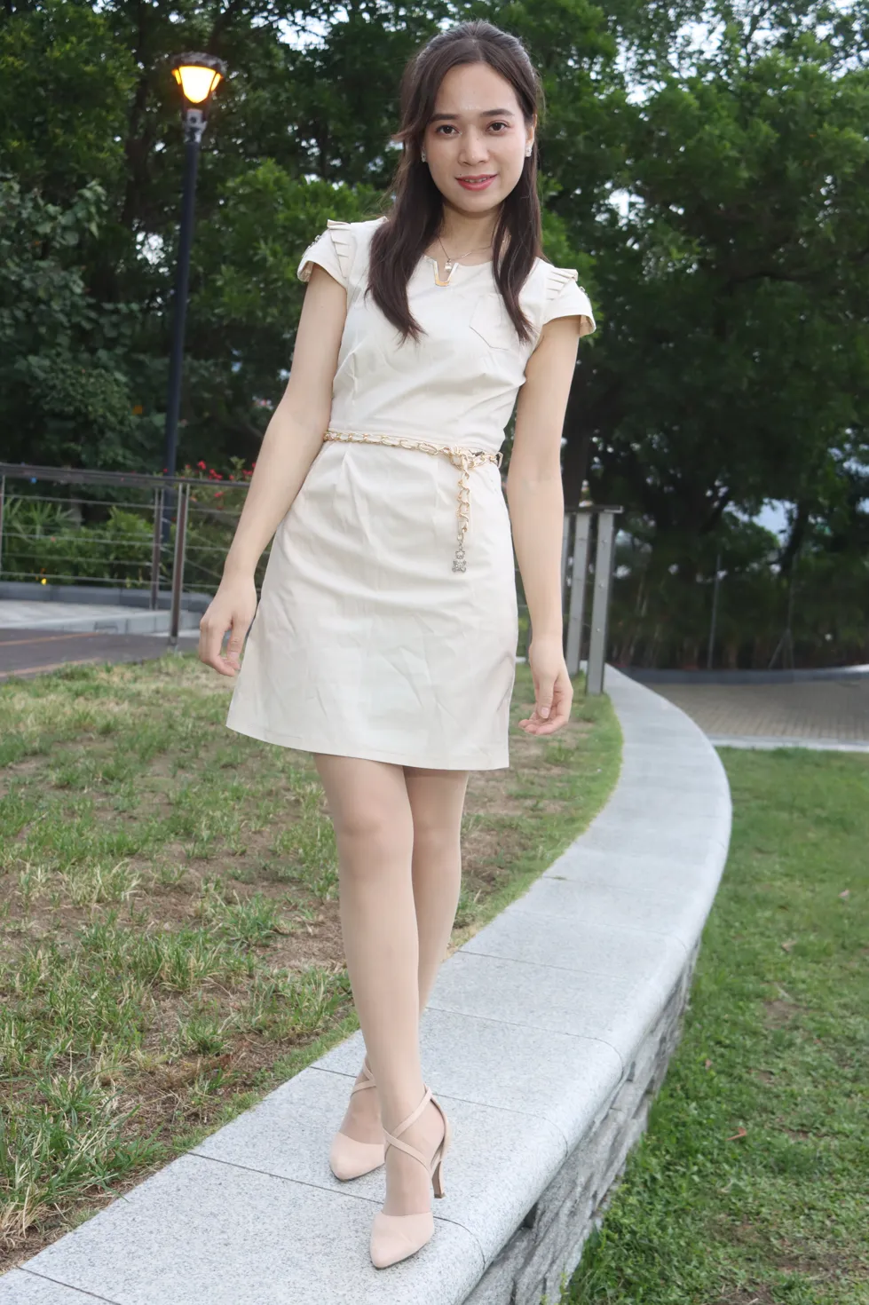 [Mzsock] NO.107 Vency Shen beige dress stockings high heels beautiful legs street photography#[70P]-5