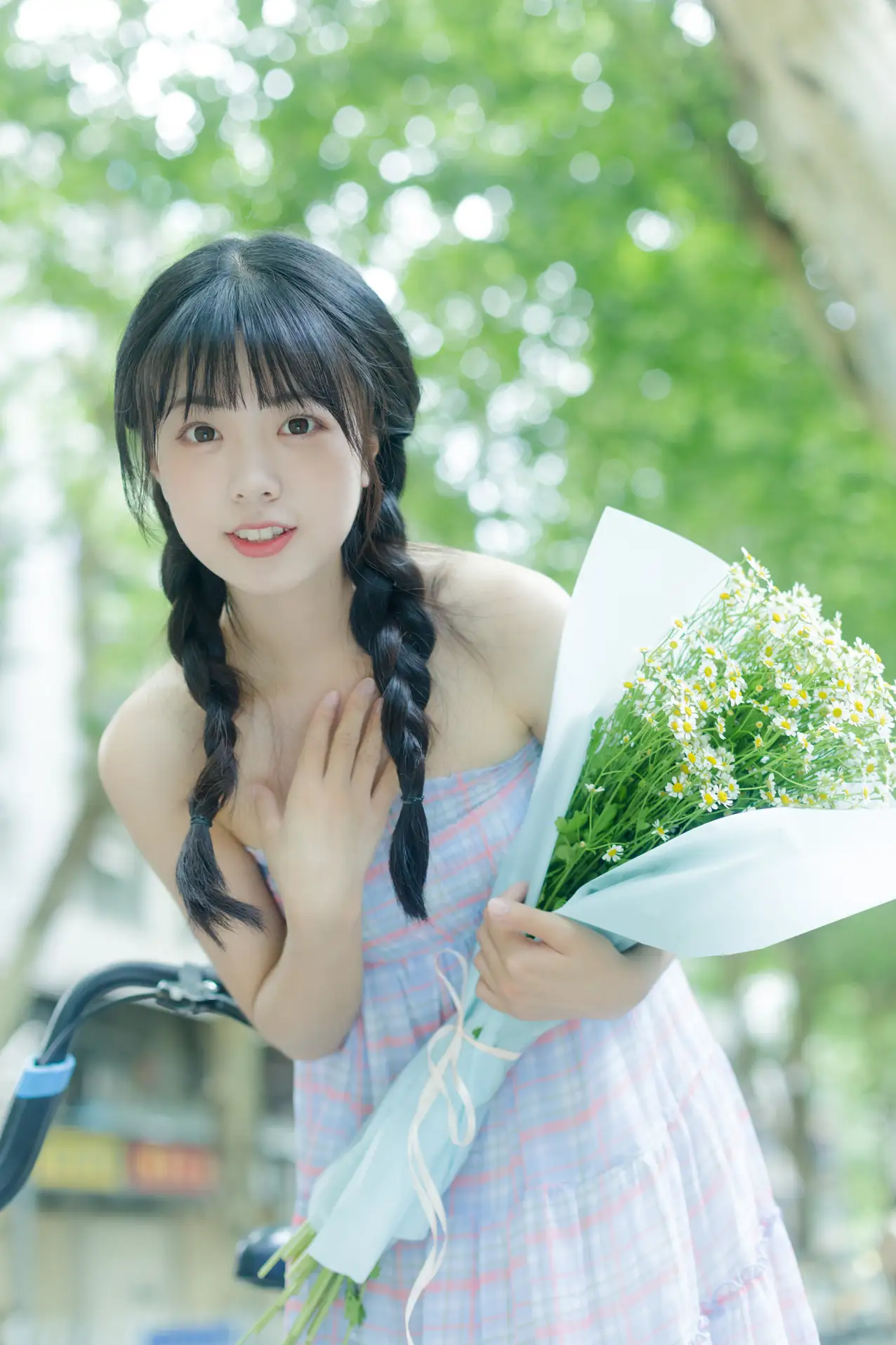 [YITUYU] 2022.08.12 Vol.1688 - Summer is the smell of chamomile Cute bubble#[33P]-21